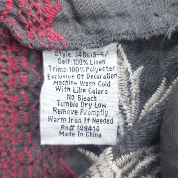 New Johnny Was Charcoal Camille Draped Embroidered Cream Red Cardigan Sz… - Picture 14 of 16